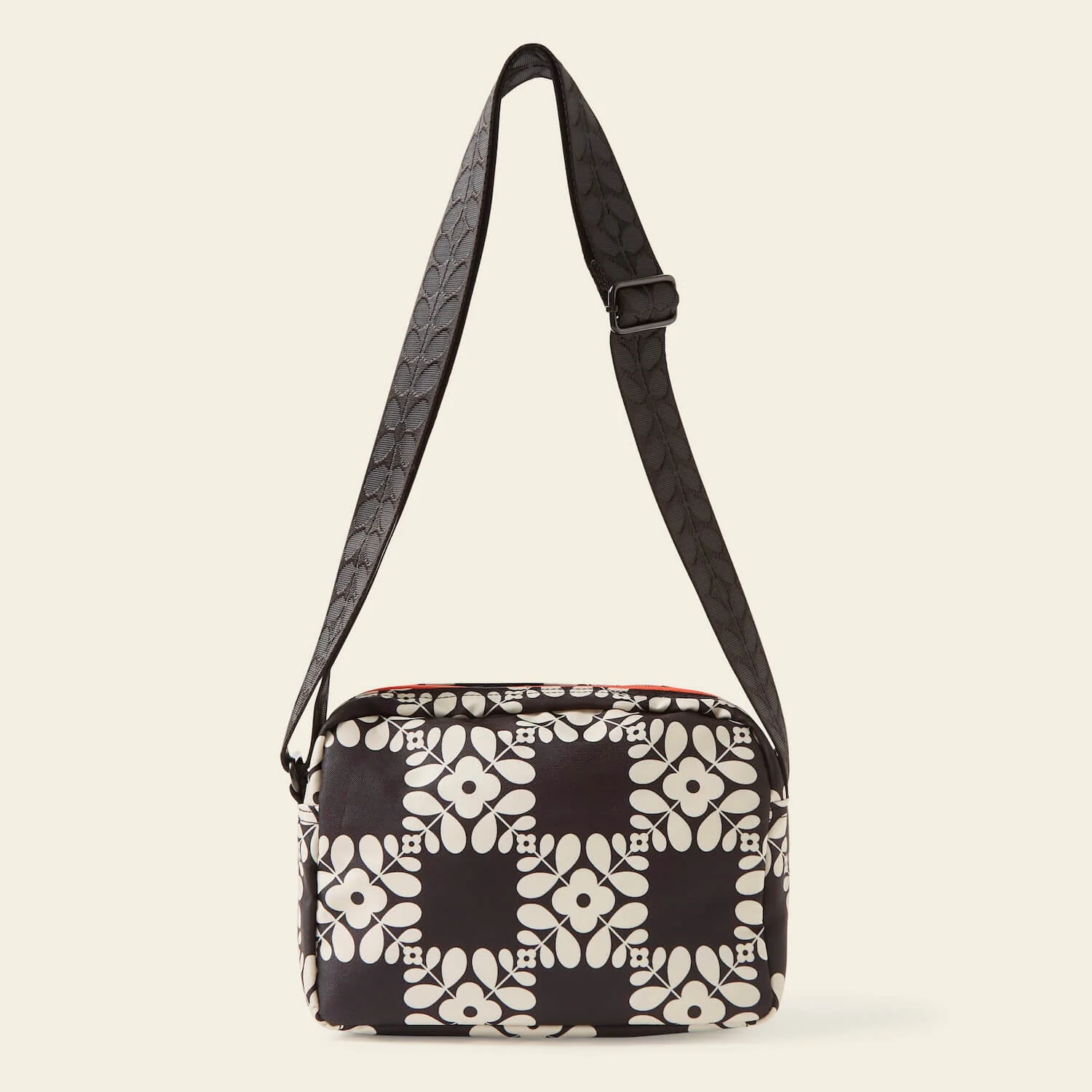 Angle Camera Bag - Lattice Flower Tile Onyx - Image 4