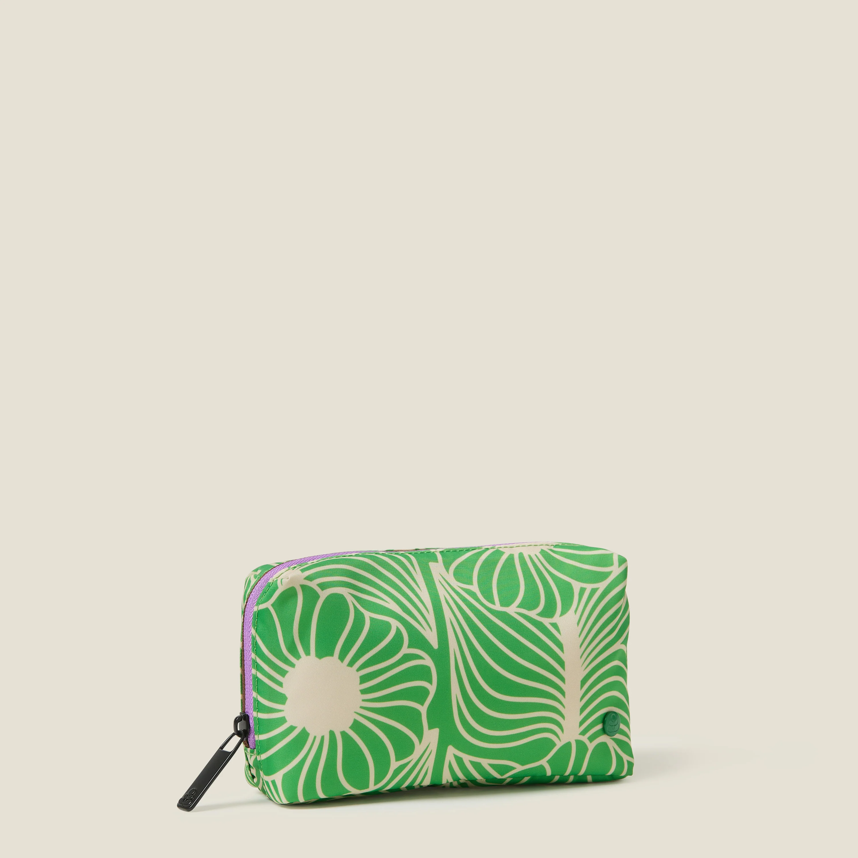 Beta Medium Pouch - Moonflower Spring Green - Image 2