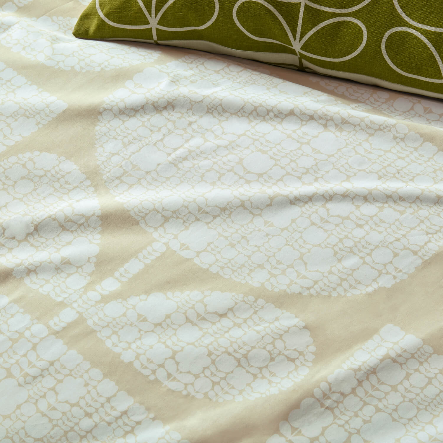 Block Garden Bed Linen Set - Cream - Image 4