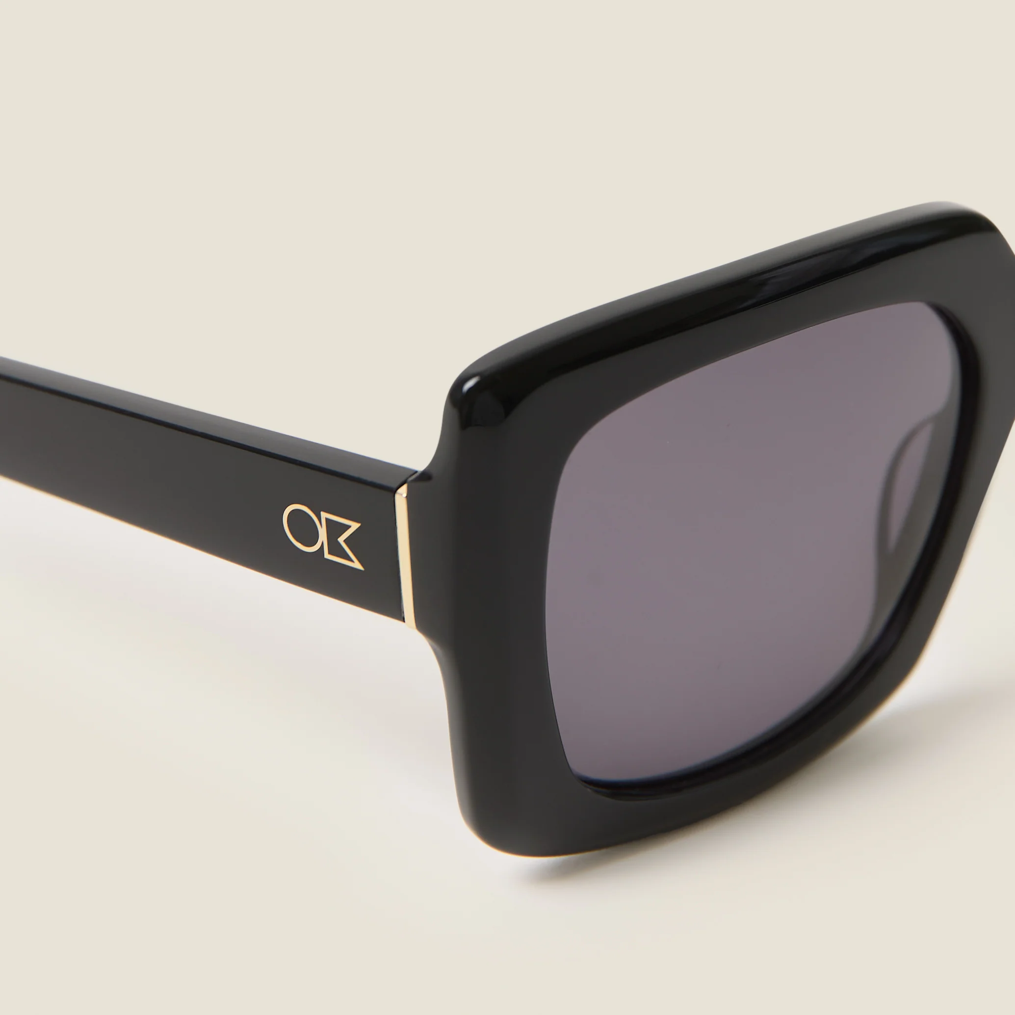 Calla Sunglasses - Black - Image 3