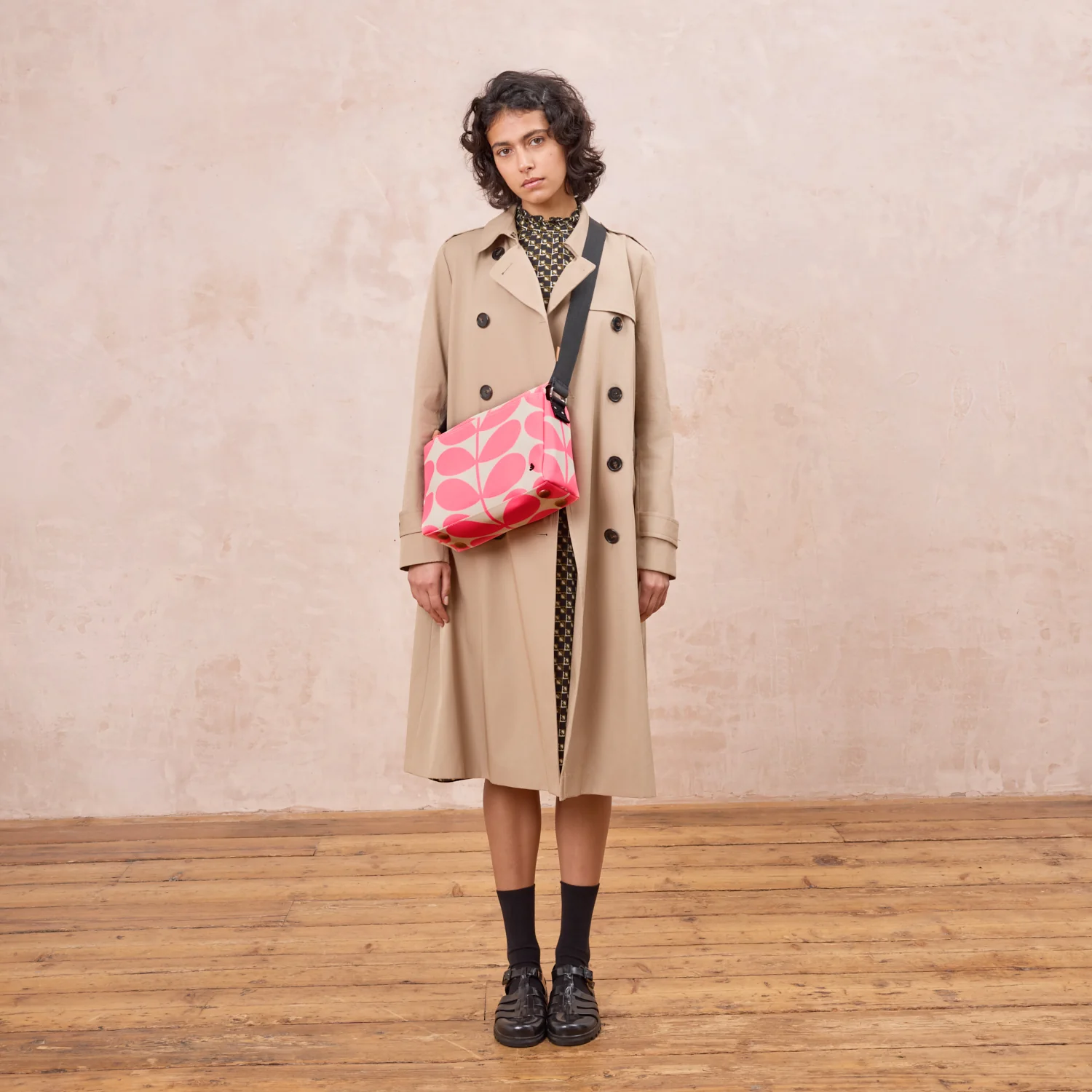 Fielder Crossbody - Solid Stem Neon Pink - Image 2