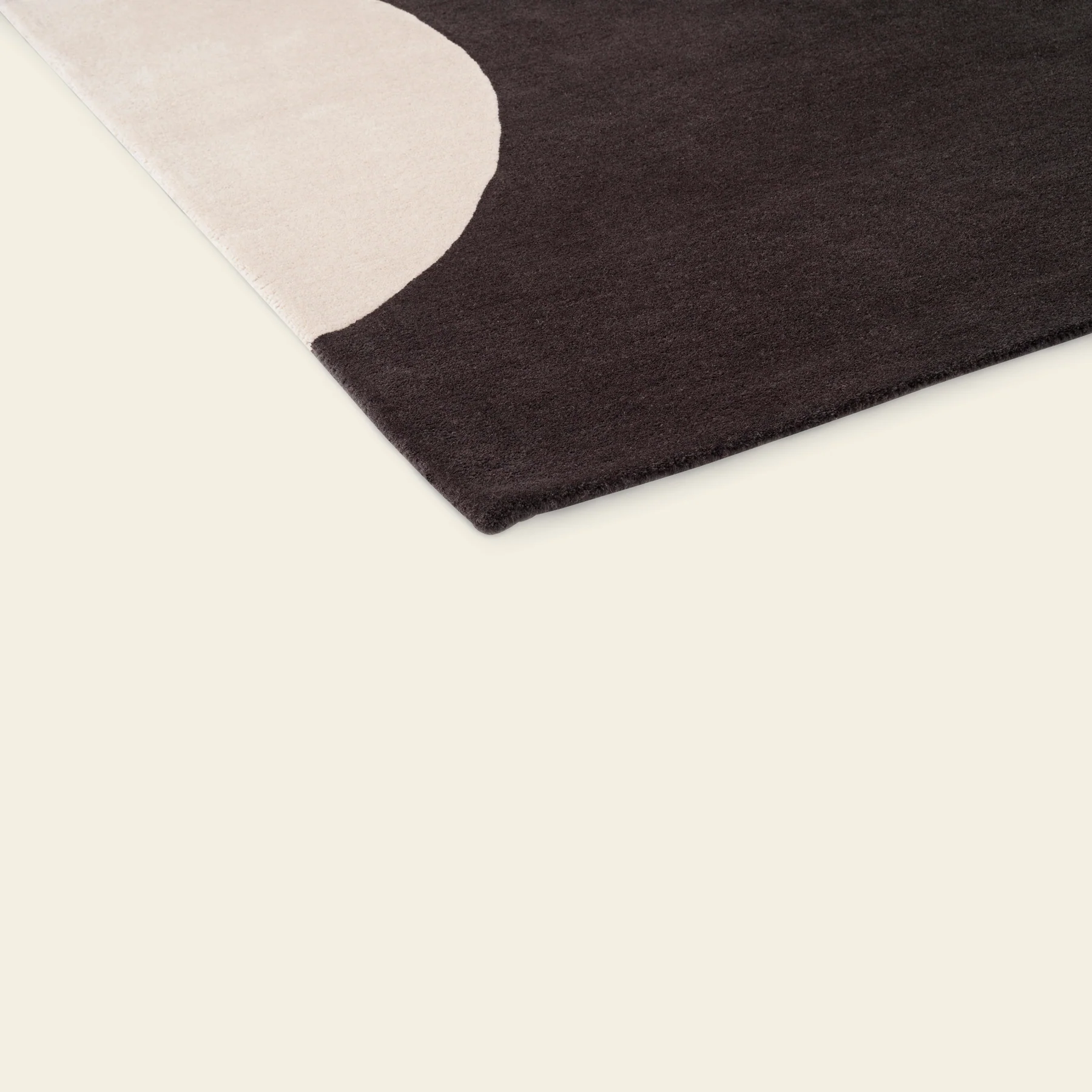 Geo Flower Graphite Rug - Image 3