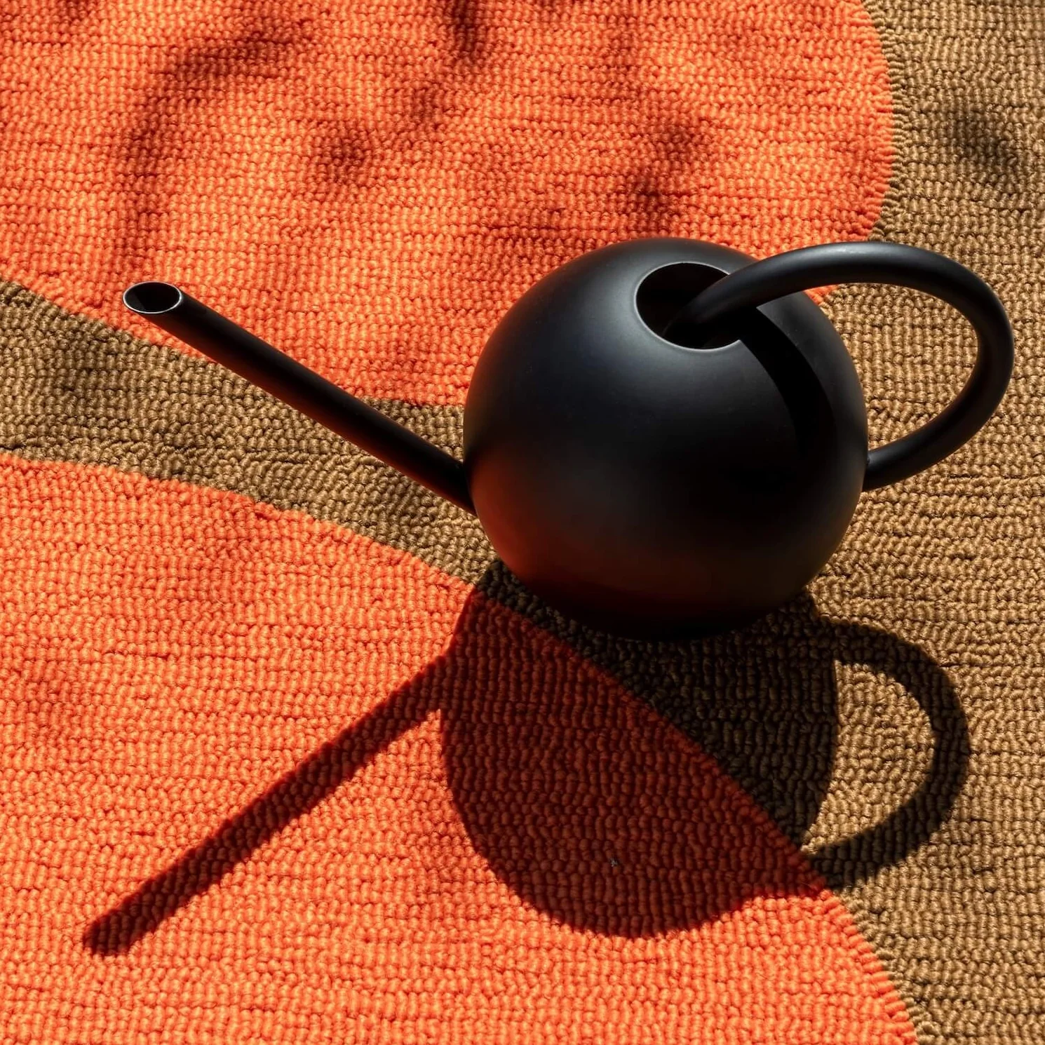 Giant Sixties Stem Outdoor Rug - Tomato - Image 4