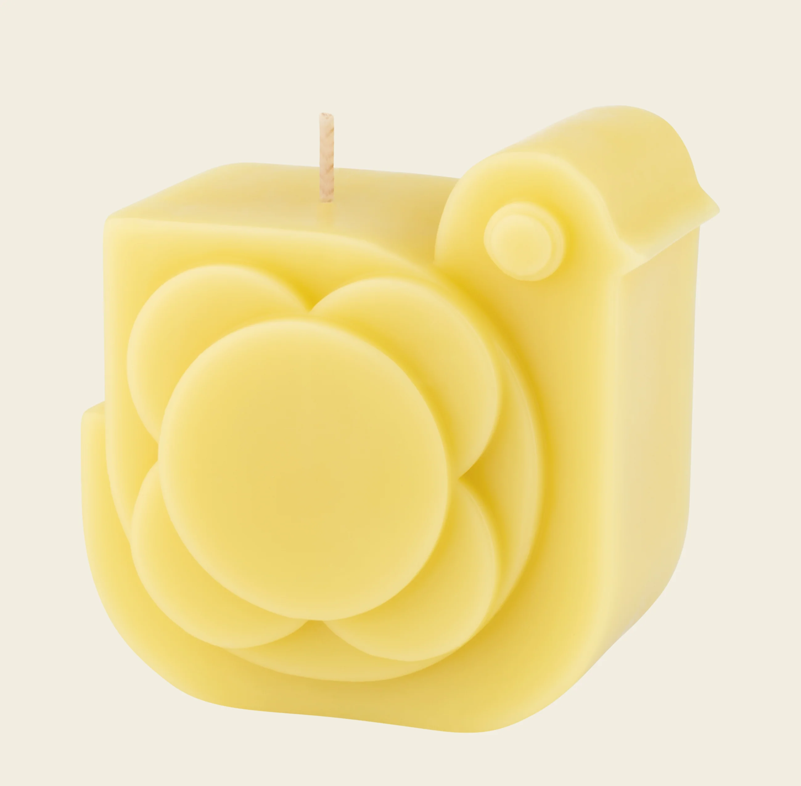 Hen Candle - White Grapefruit and Basil - Image 3