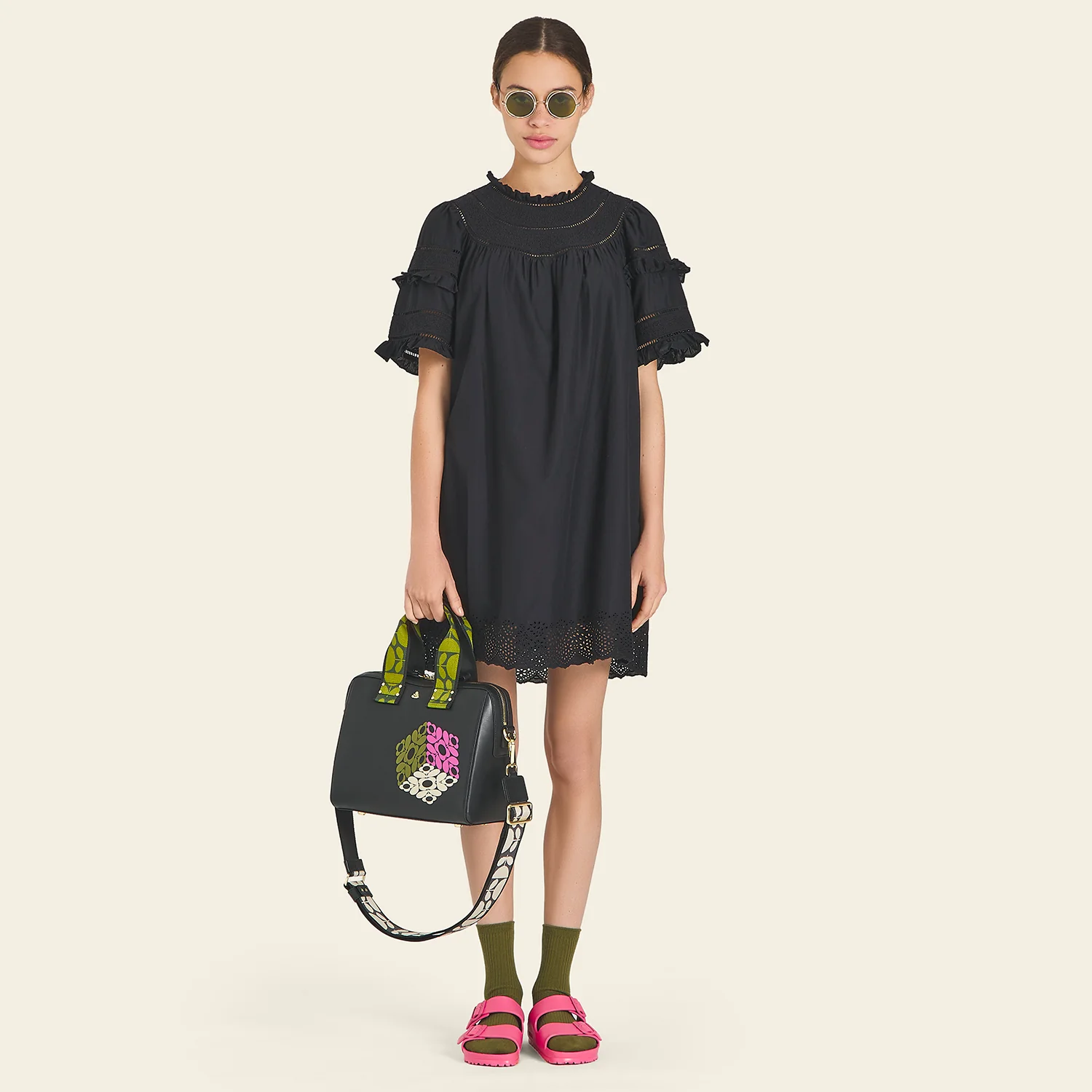 Large Iris Handbag - Cube Black - Image 2