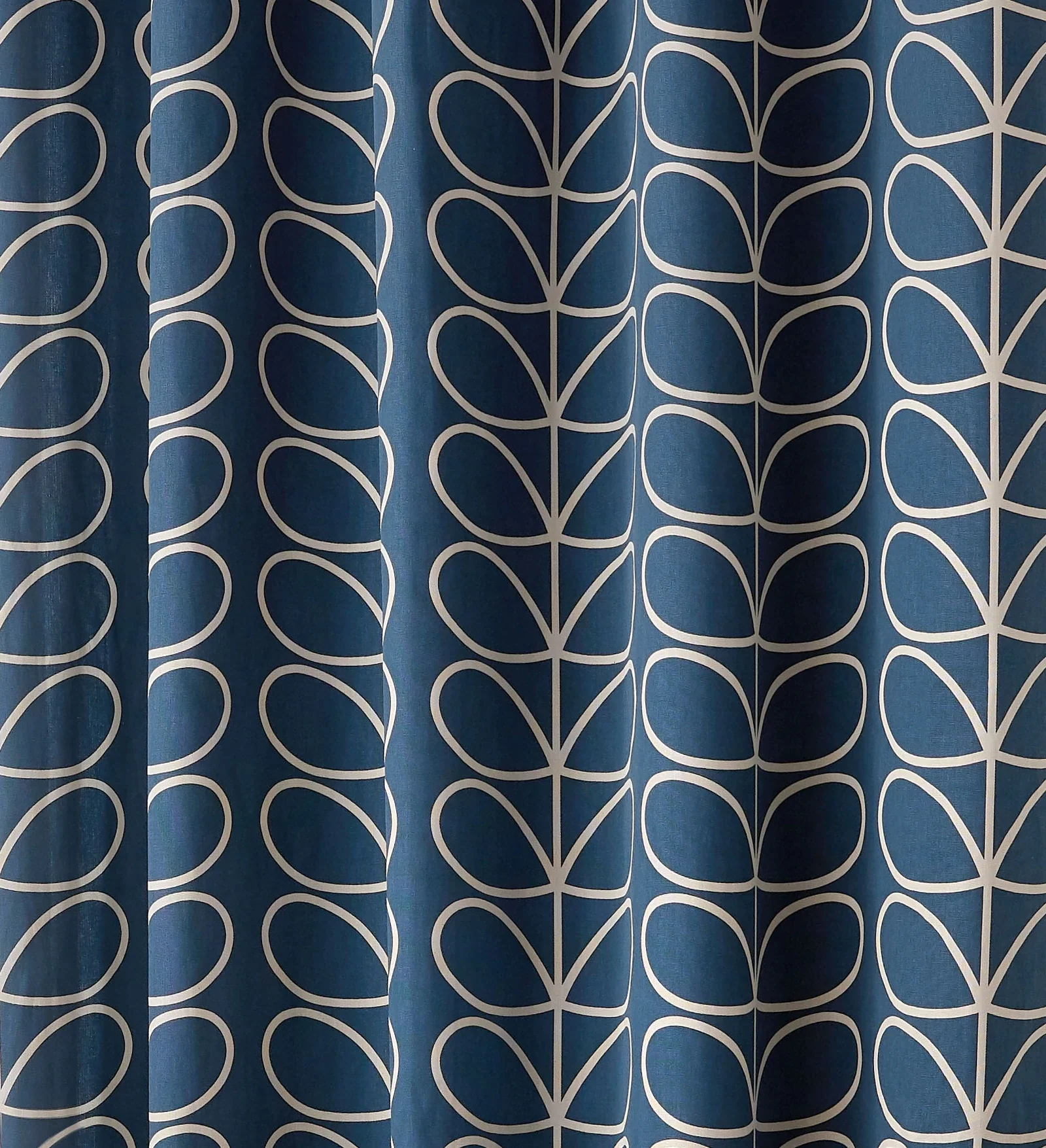 Linear Stem Lined Eyelet Curtains Whale - Image 5