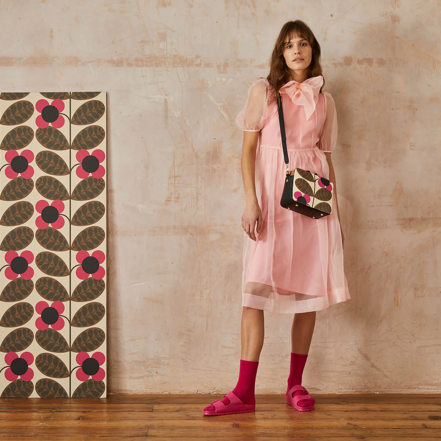 Minola Crossbody - Botanica Bloom Chestnut - Image 4