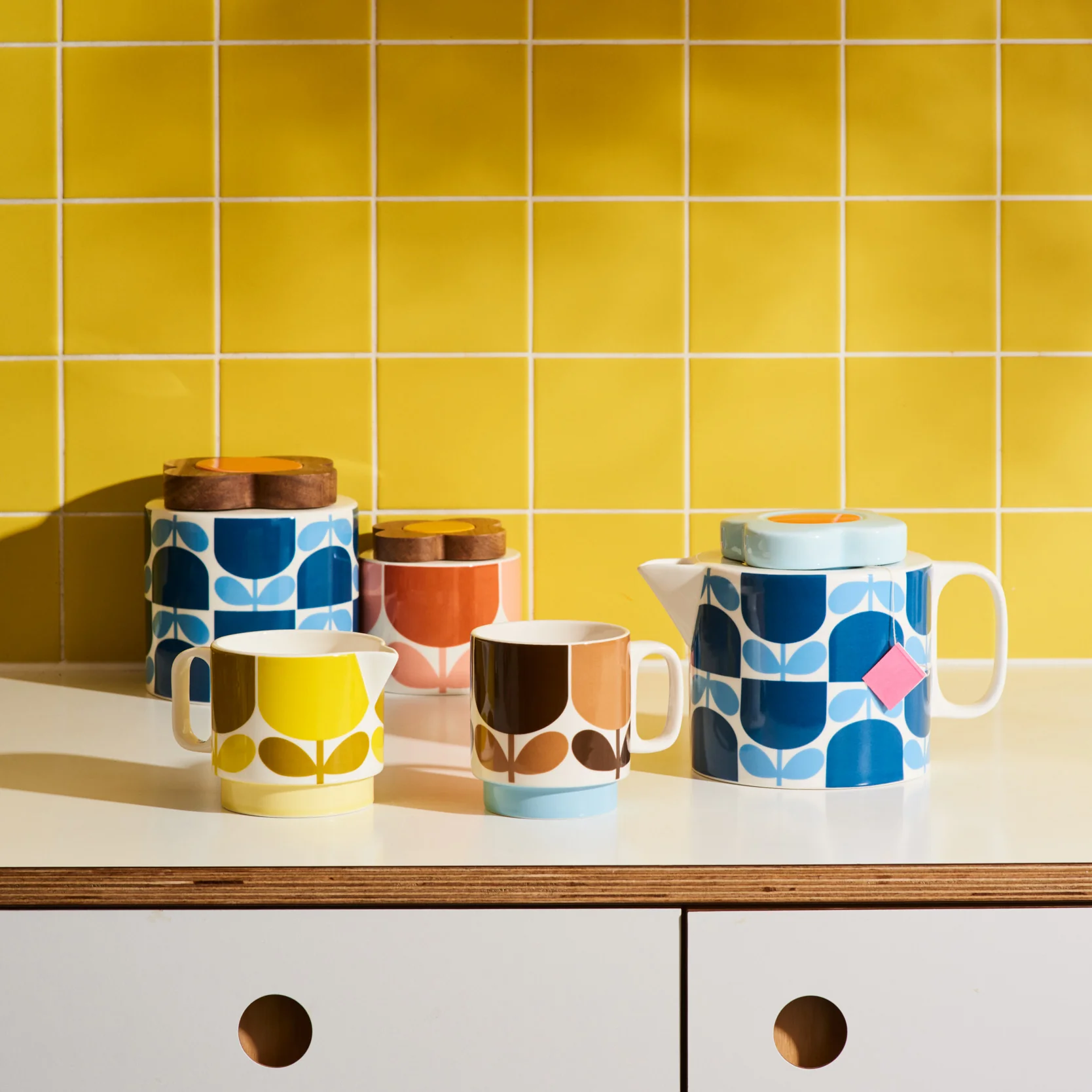 Large Mug Set of 2 - Block Flower Navy/Bark - Image 2