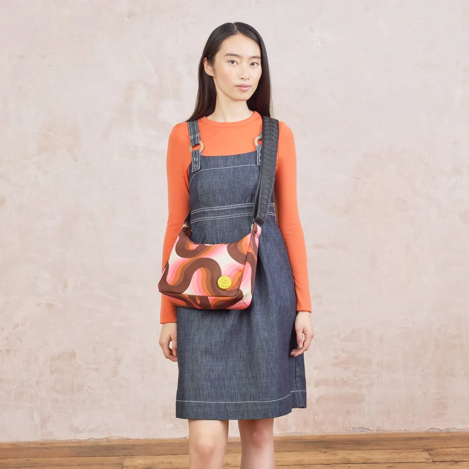 Ratio Small Hobo Bag - Rolling Waves Rose - Image 3