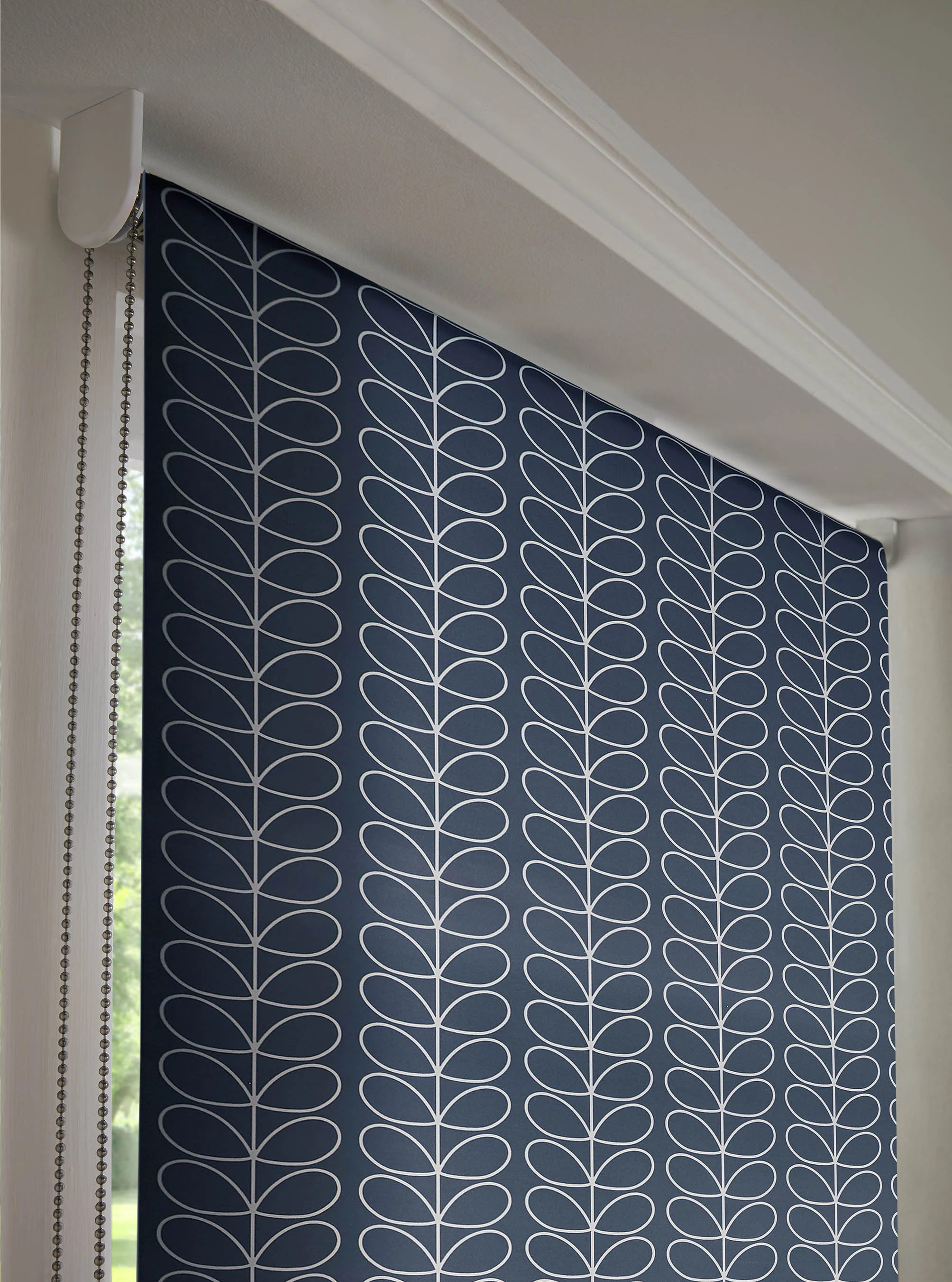 Ready Made Roller Blinds Linear Stem Whale - Image 3