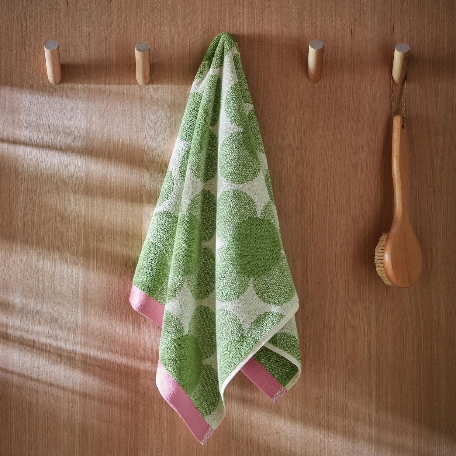 Retro Flower Towels Clover - Image 3