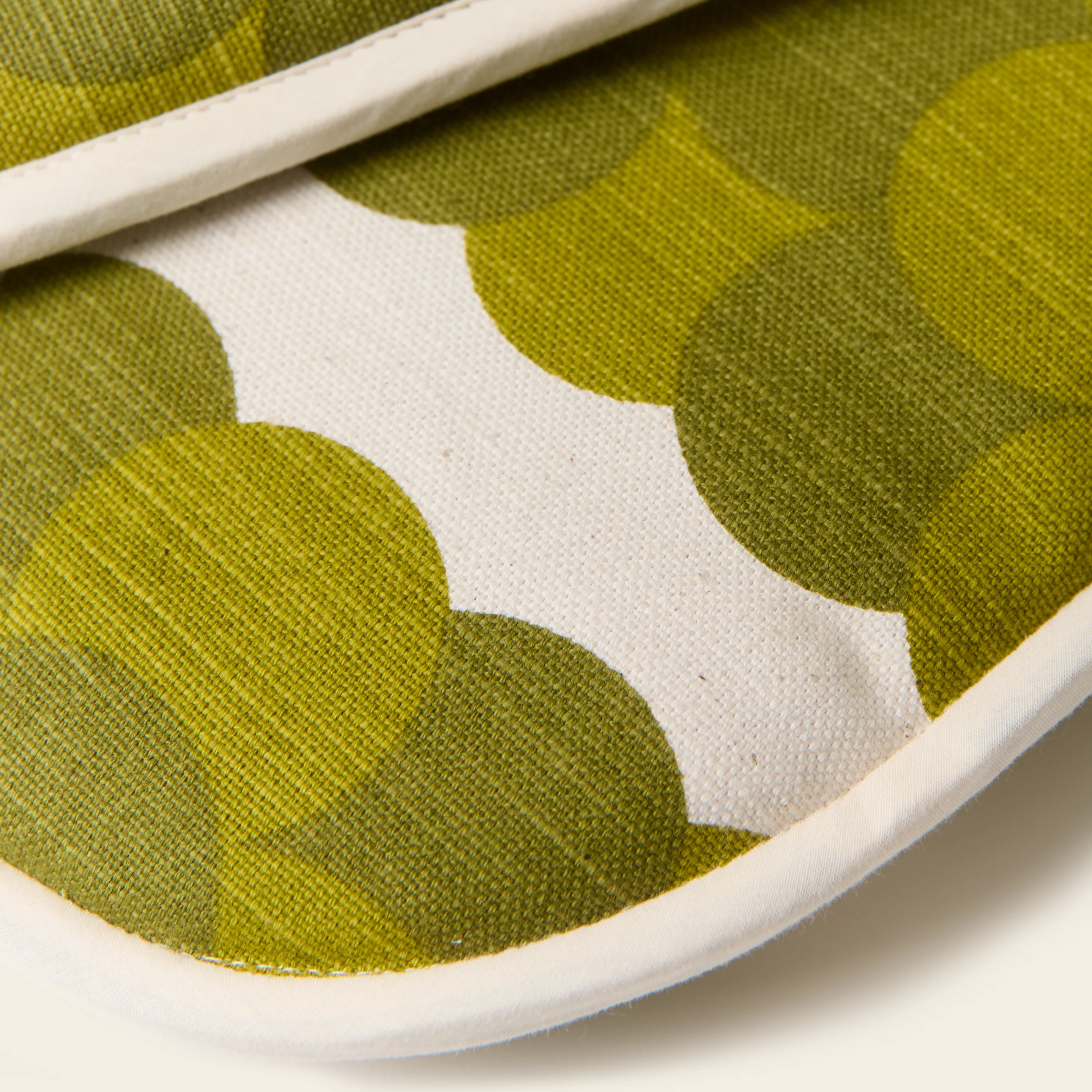 Retro Stripe Double Oven Glove - Image 3