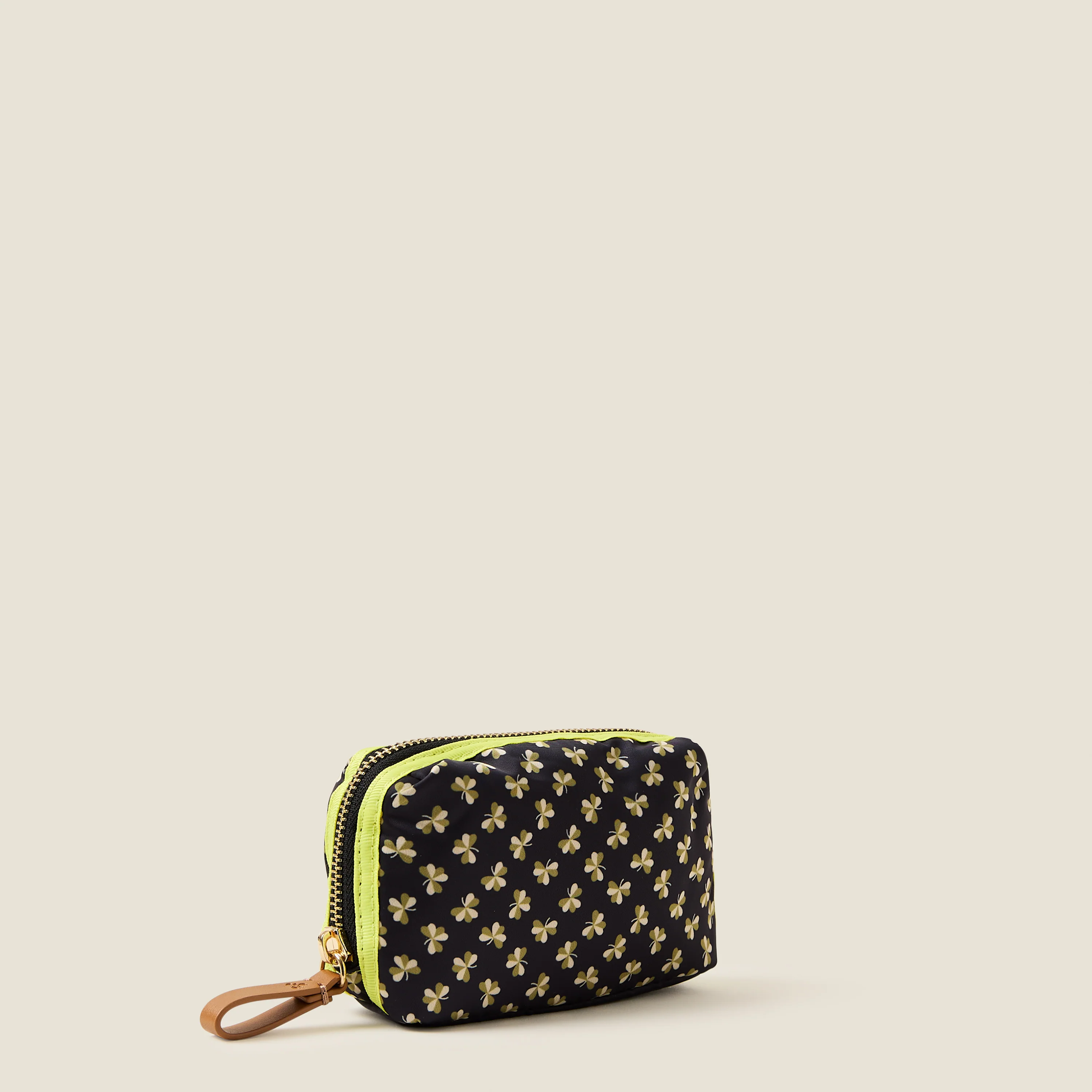 Small Pouch - Ditsy Clover Black - Image 2