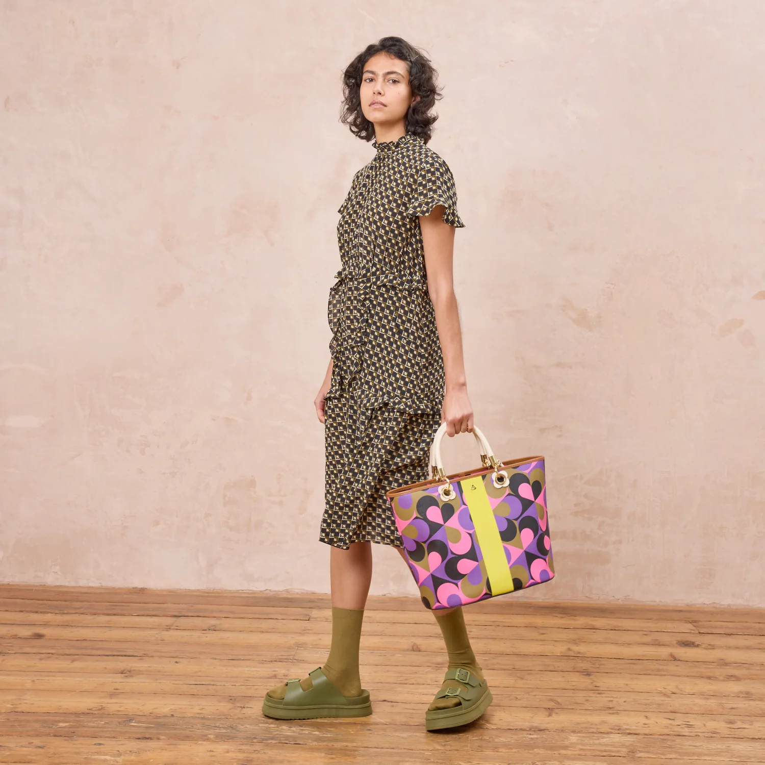 Smile Tote - Kaleidoscope Violet - Image 2