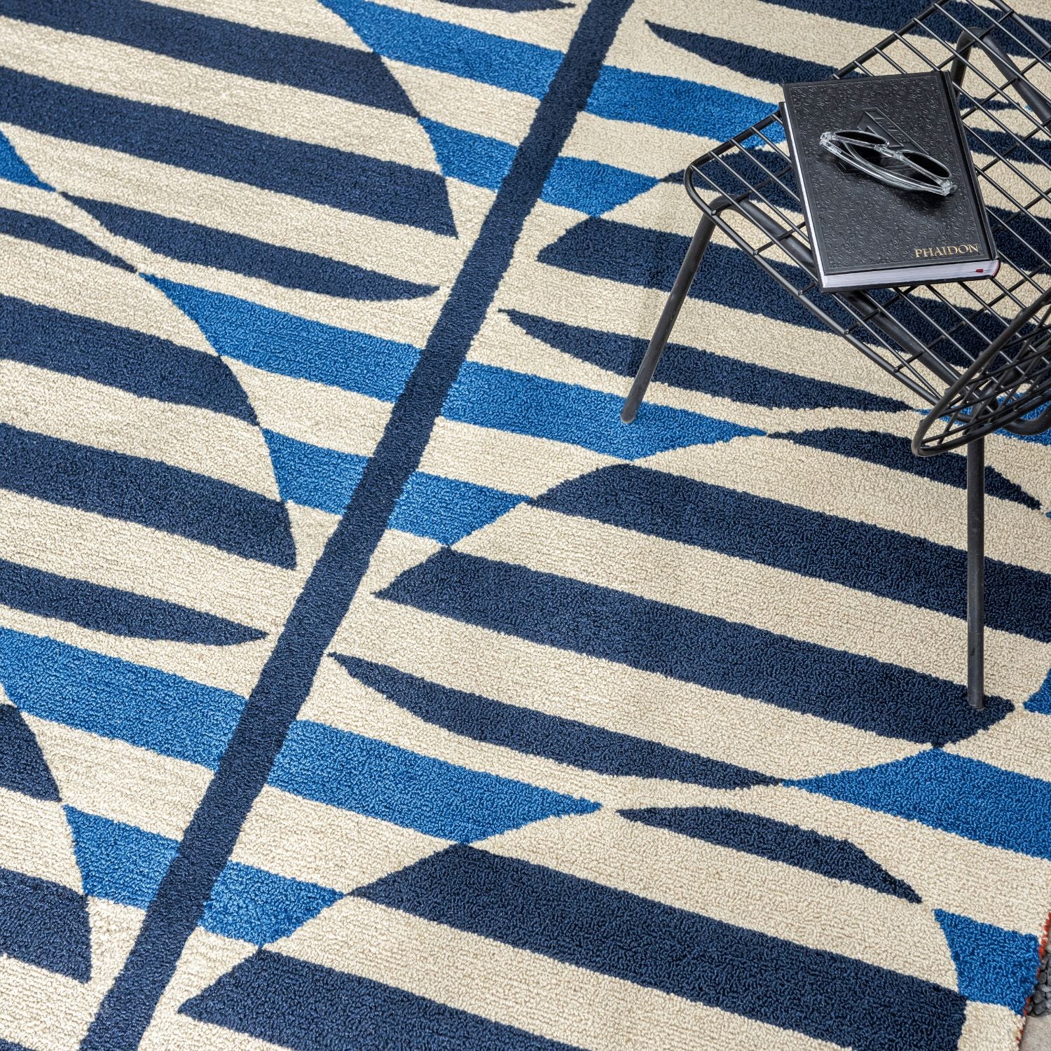 Stripy Stem Outdoor Rug - Azure - Image 2