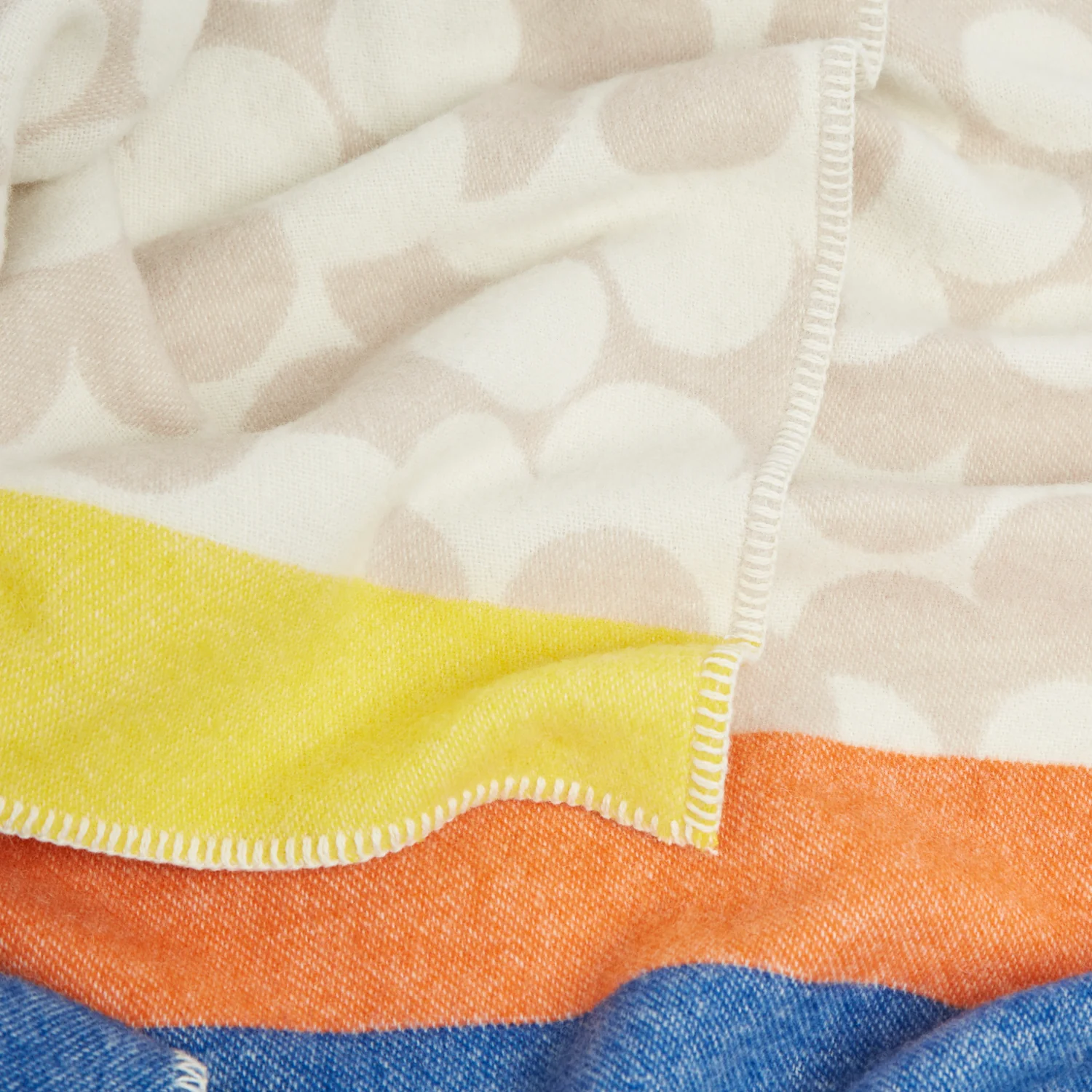Wool Jacquard Blanket - Puzzle Flower - Image 3